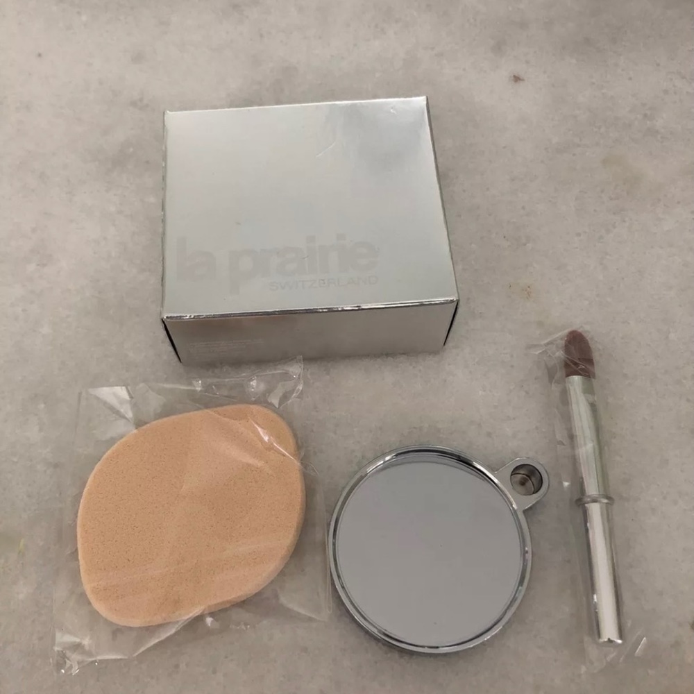 Brand New La Prairie Accessories set